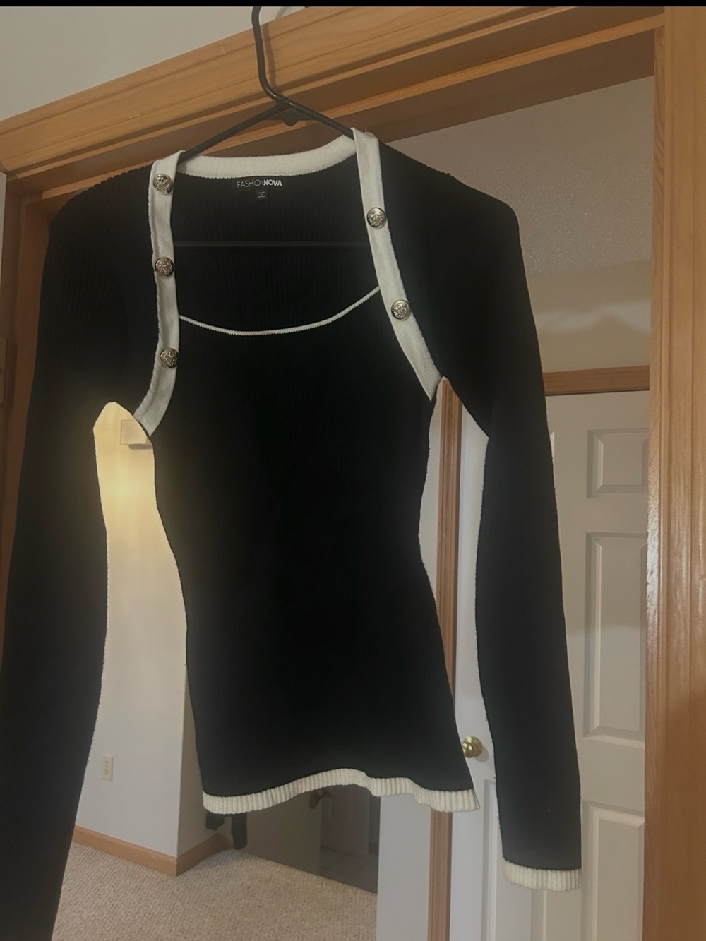 Fashion Nova Black Long Sleeve Contrast-Trim Ribbed Sweater